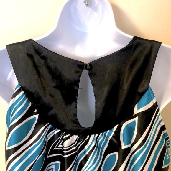 Women’s Takara Sleeveless Top Size Medium - Picture 5 of 6